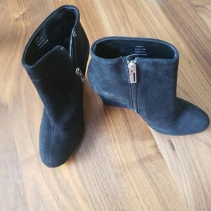 Calvin Klein black suede wedge ankle boots 7.5